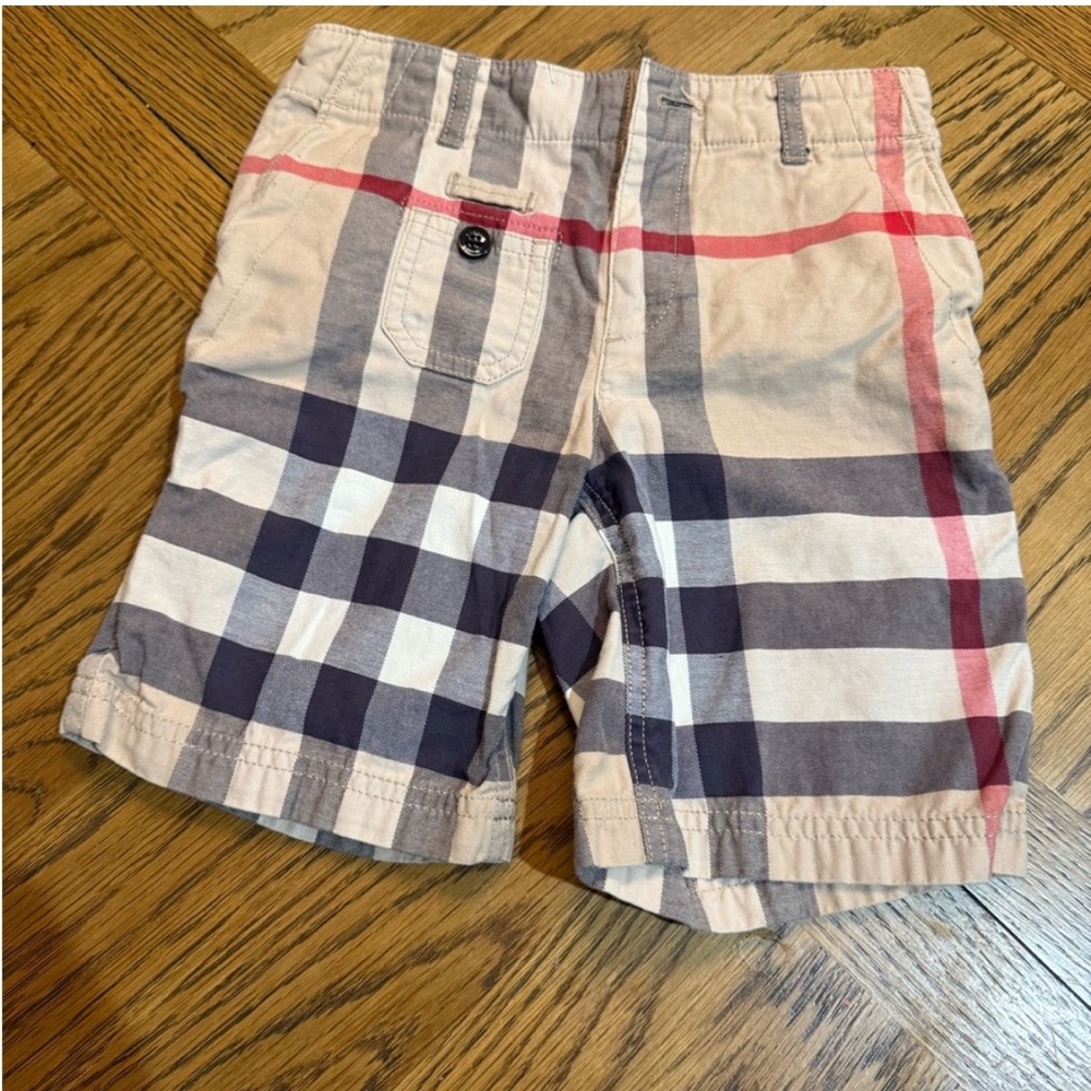 Kids Burberry Shorts - Picture 3 of 6